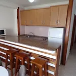 Juncos 403 بلايا ديل إنغلز