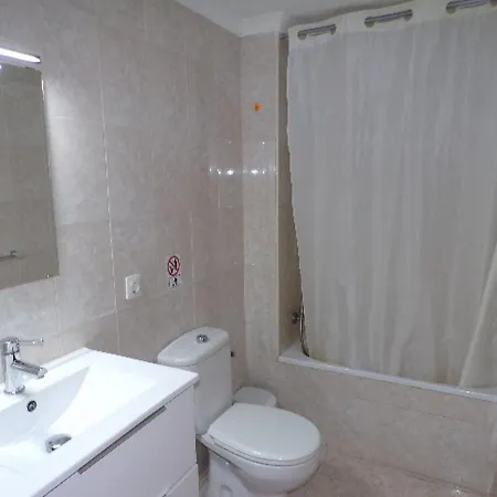 Juncos 403 Apartment *